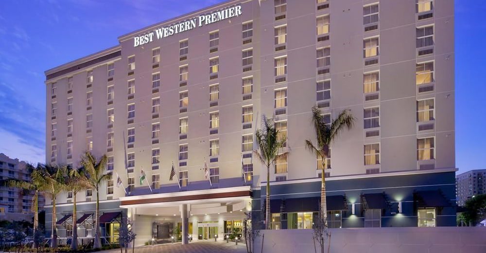 roomsXML partners with Best Western