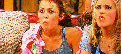 Travel Agent miley-cyrus-omg-popcorn-jaw-drop