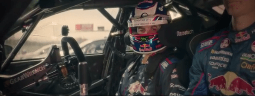 Virgin Australia 'races' through its newest safety video 11 screen-shot-2016-12-06-at-10-41-57-am