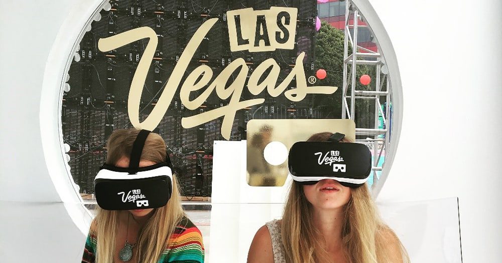 Las Vegas opens world's first Virtual Reality bar