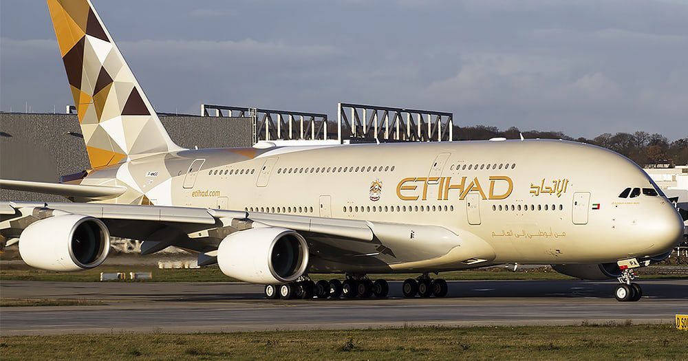 Etihad pilot aborted take-off to allow grandparents to visit dying grandson