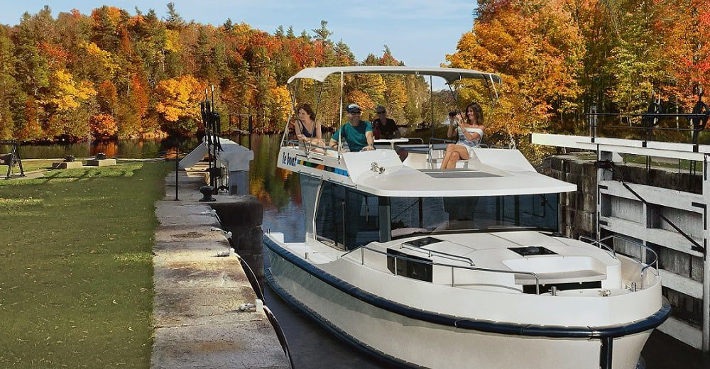 All aboard! Captain your own cruise on the Rideau Canal in Canada