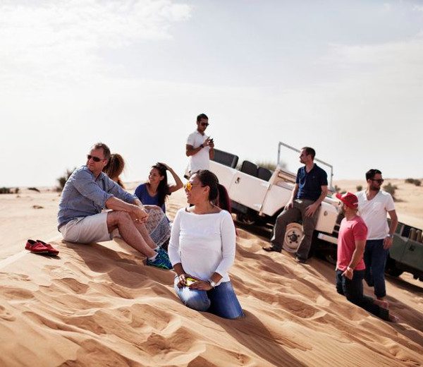 medium-adventure_desert_safari_tourists_dubai