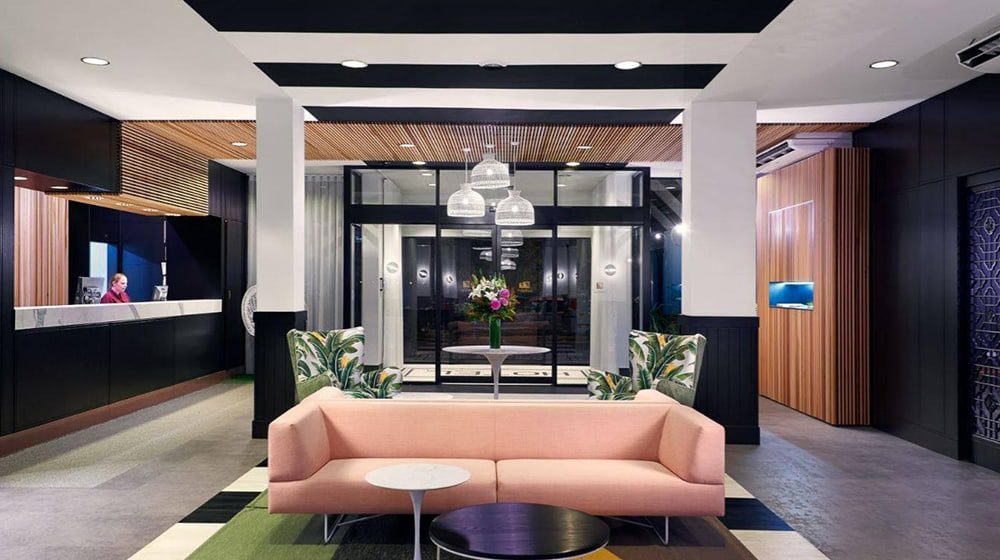 TRAVEL BACK TO THE 60S: THE CHIFLEY ADELAIDE GETS A RETRO-GLAM MAKEOVER