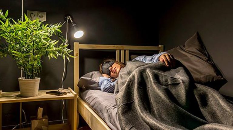 A nap bar opens in Spain for sleeping, not drinking