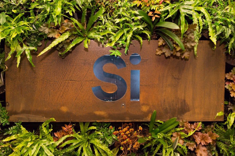 Si outlines plans to shake up the world of travel