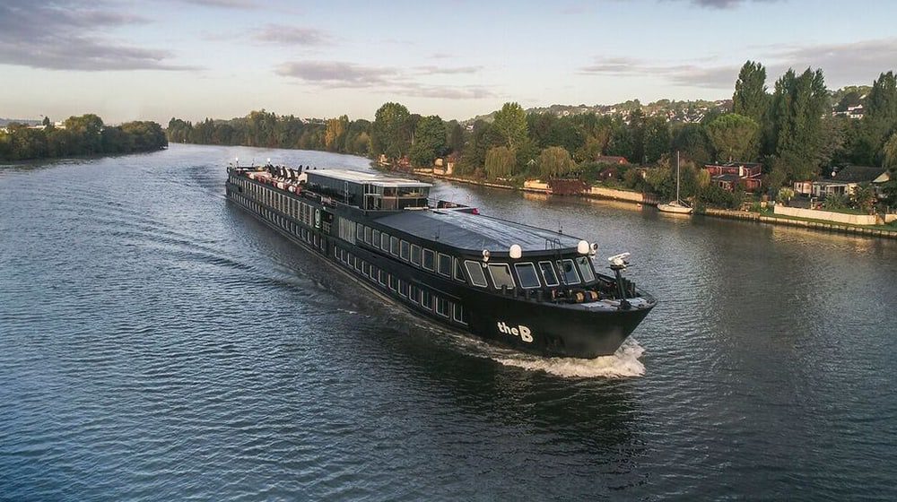 U by Uniworld launches its first ship from Paris