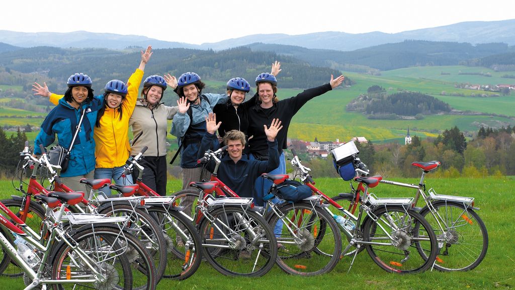 intrepid travel cycling tours