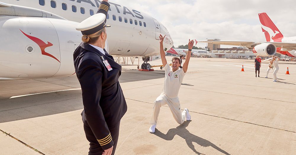 Qantas says HOWZAT with LIVE cricket in the sky this summer