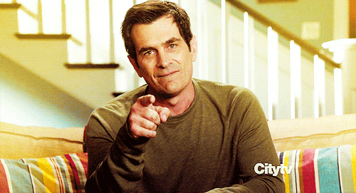 ty-burrell-pointing-gif-from-modern-family