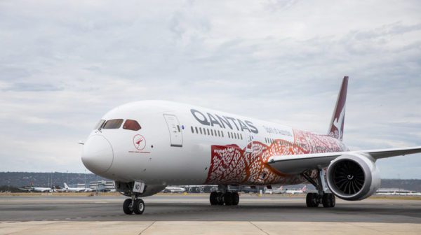 RECORD BREAKING: Qantas flies direct to London in under 16 hours