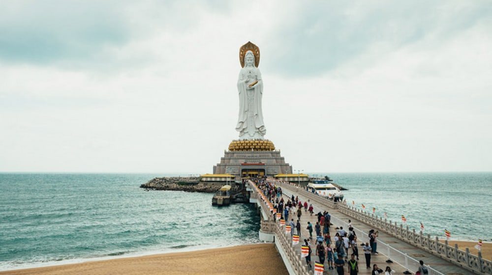 GREAT FIREWALL: China partially lifts Facebook ban for tourists