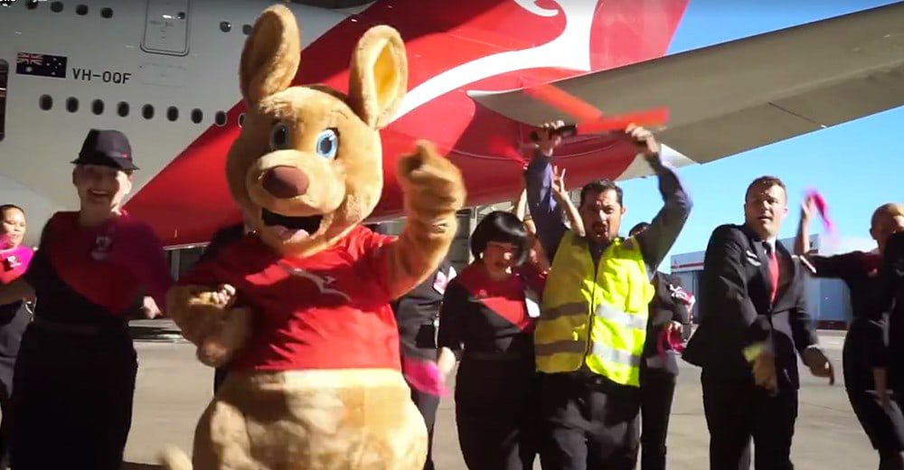 QANTAS PROFITS: Flying Kangaroo makes $1.6 BILLION & gives staff bonuses