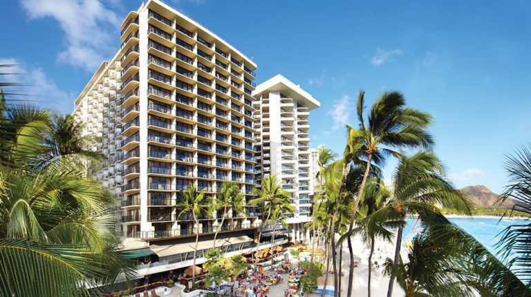 HOTEL REVIEW: Outrigger Waikiki Beach Resort, Hawaii