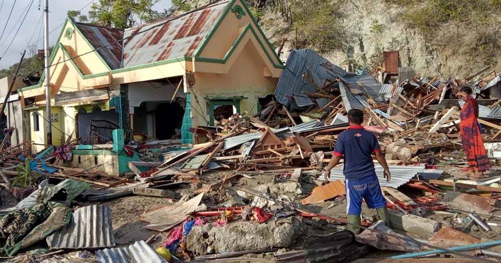 HELP NEEDED: Devastating Indonesian quake toll predicted to reach thousands