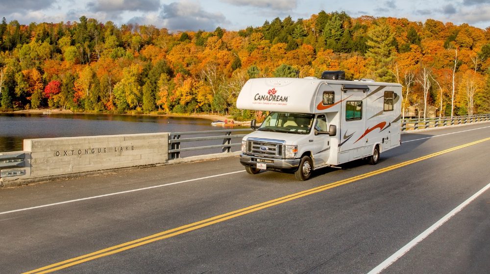 DRIVE AWAY to Canada’s legendary landmarks with a motorhome holiday