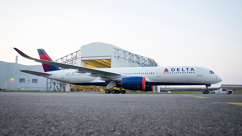 BEYOND STRAWS: Delta removes all single-use plastic from planes & lounges