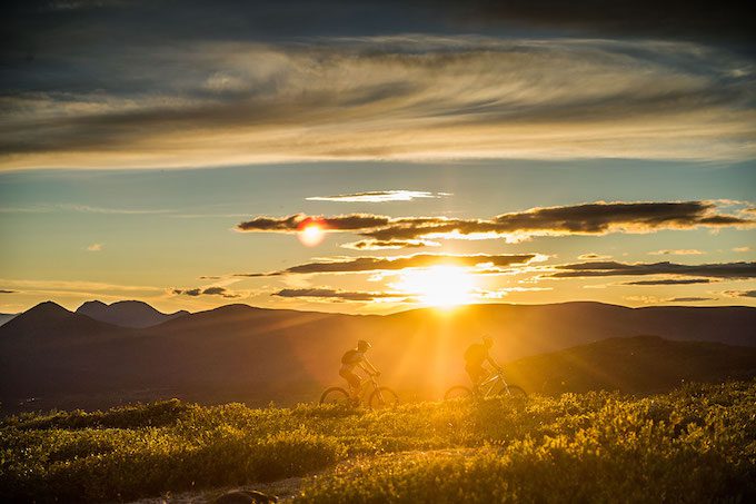 WILD WEST: Taming Canada's wild outdoors 1 KARRYON_midnight_sun_yukon_territory