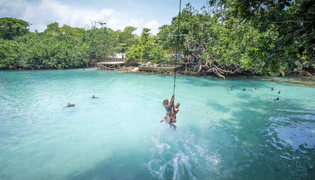 KARRYON-Vanuatu-Adventure-Seeker-Blue-Lagoon-Efate
