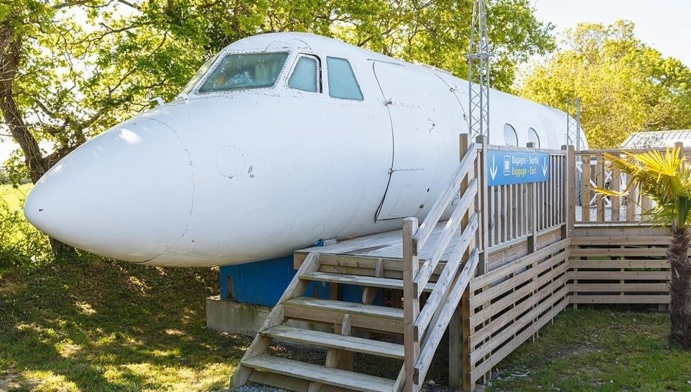 ORIGINAL: This former plane is now a quirky Airbnb hotel room