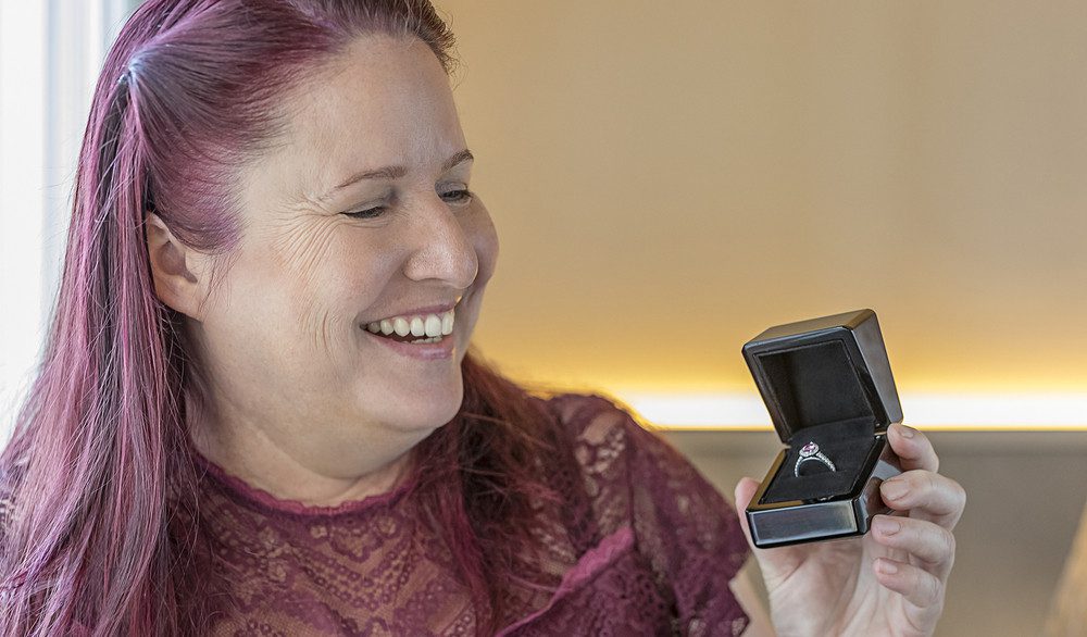 TICKLED PINK: A hotel guest found a $10K diamond ring & got to keep it!