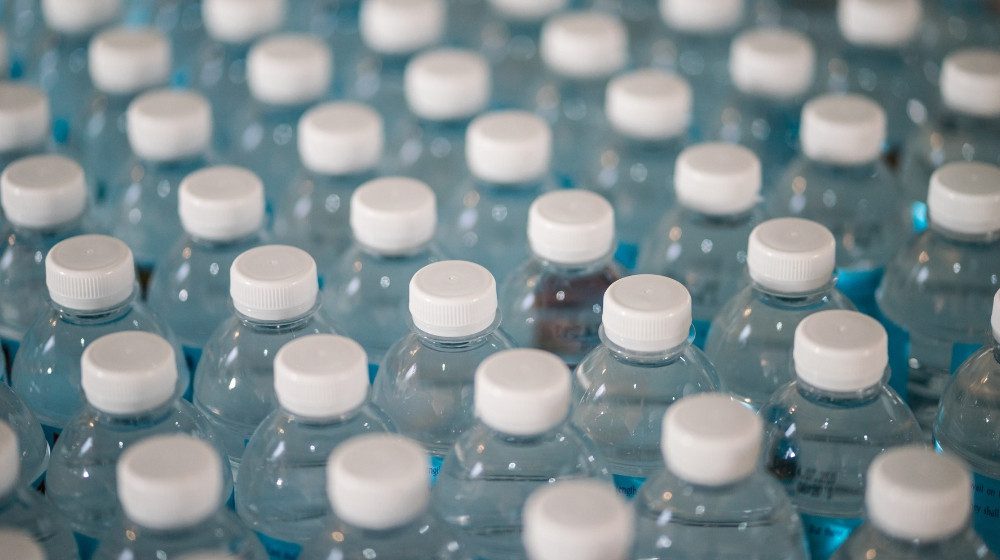 WAR ON PLASTIC: Trafalgar to remove plastic water bottles from its coaches