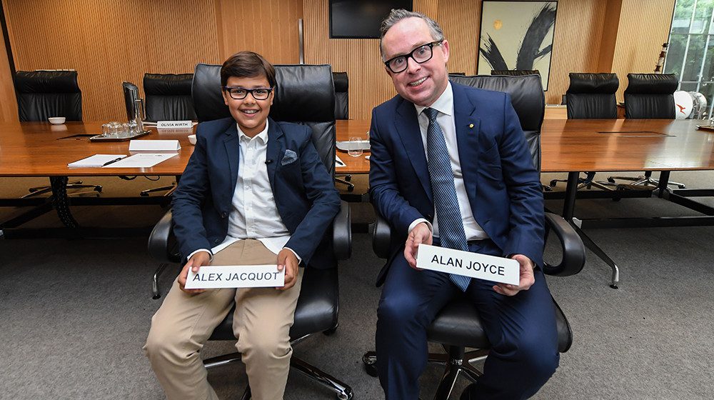 Ambitious 10-yr-old who started his own airline met Qantas' Alan Joyce