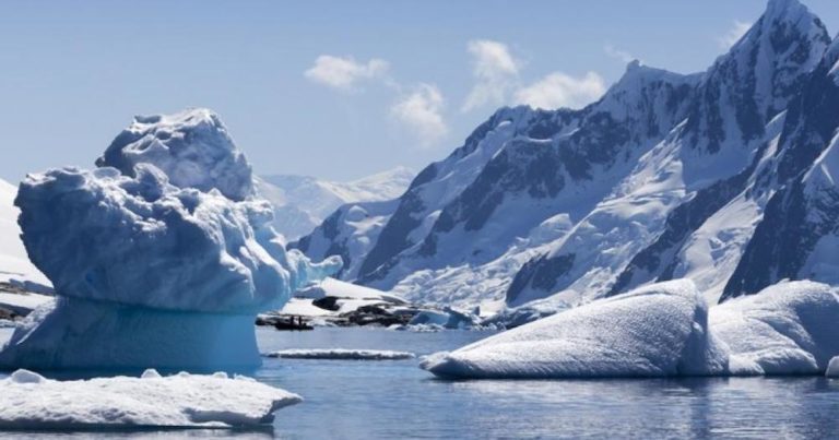 DIGITAL DETOX: Swap online experiences for the Polar life