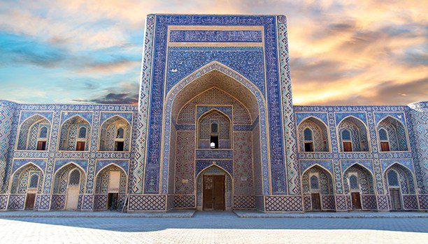 karryon-wendy-wu-Uzbekistan-612x350_city_Bukhara_architecture_buildings-shutterstock_609639878