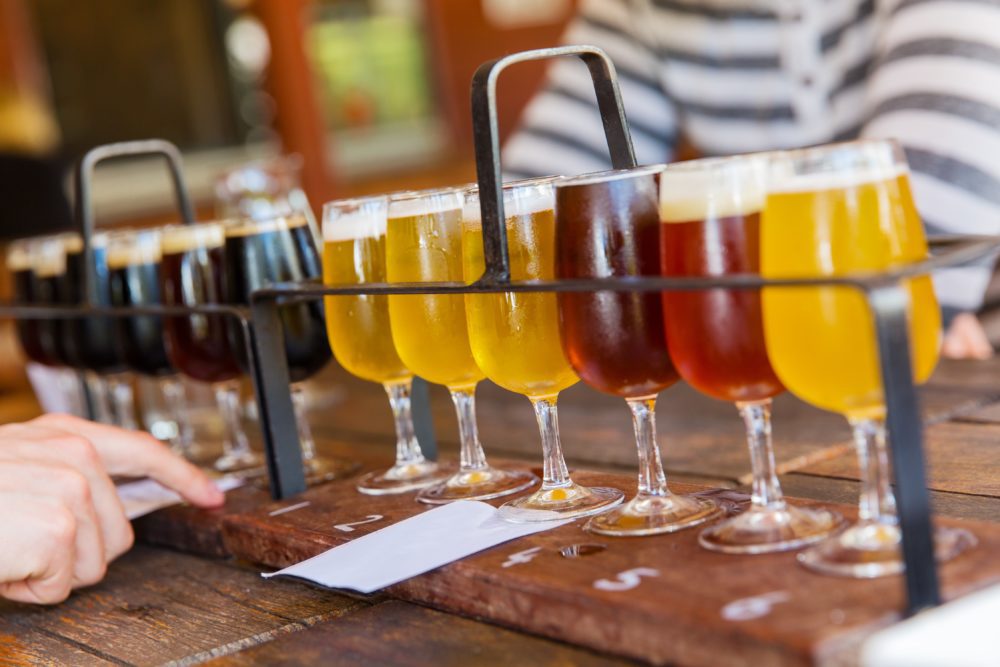 Beer tasting 188176097 e1571626277706