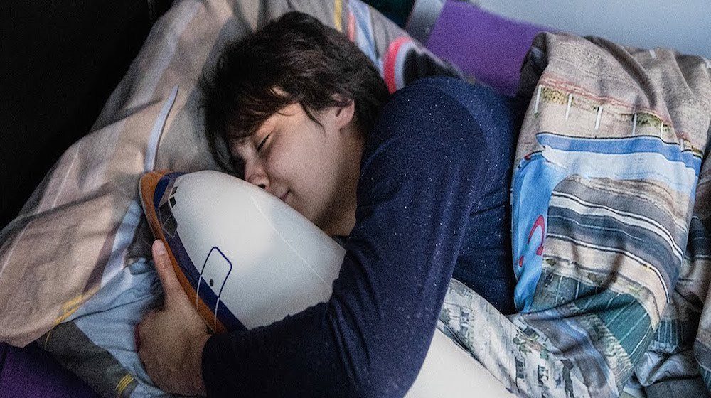 IT'S PHYSICAL: This Woman Is Cheating On Her Boyfriend With A Boeing 737-800