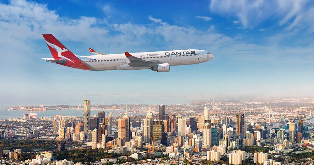 Reconnecting the world: Qantas takes off with first international flight from Melbourne