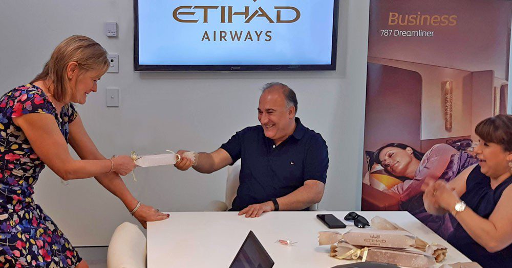 HAPPY HOLIDAYS: Etihad Airways Gifts Flights For ALL 6 Finalist Agents