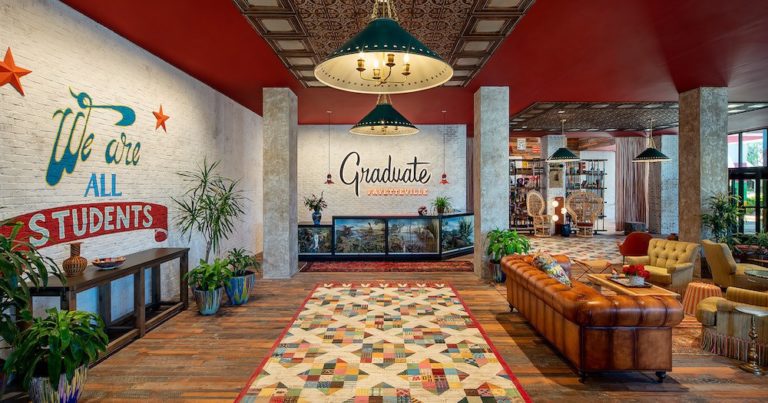 HOTEL REVIEW: The Graduate Fayetteville, Arkansas