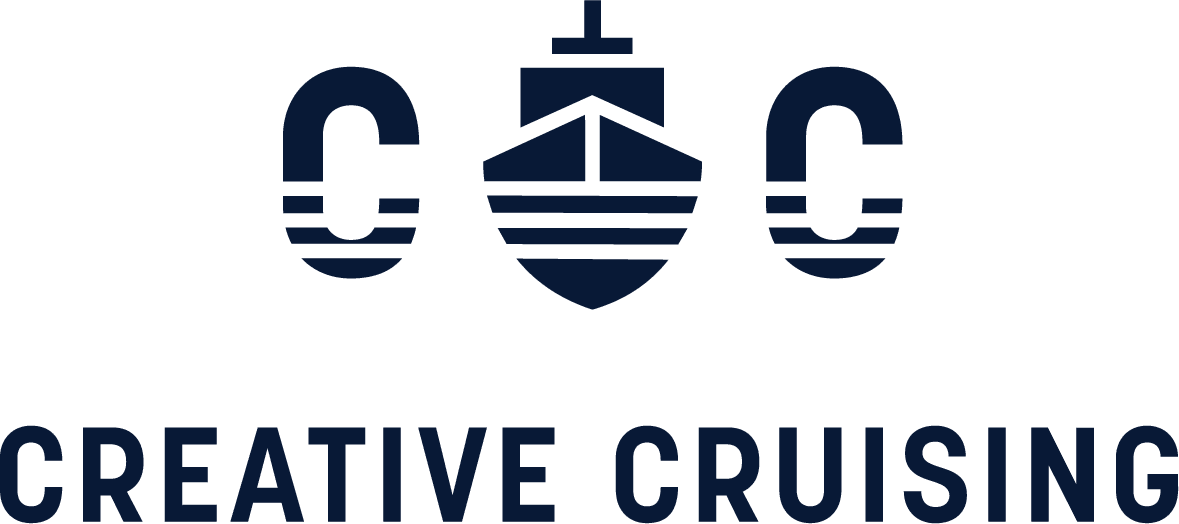 CRU022 Logo Stacked Navy CMYK