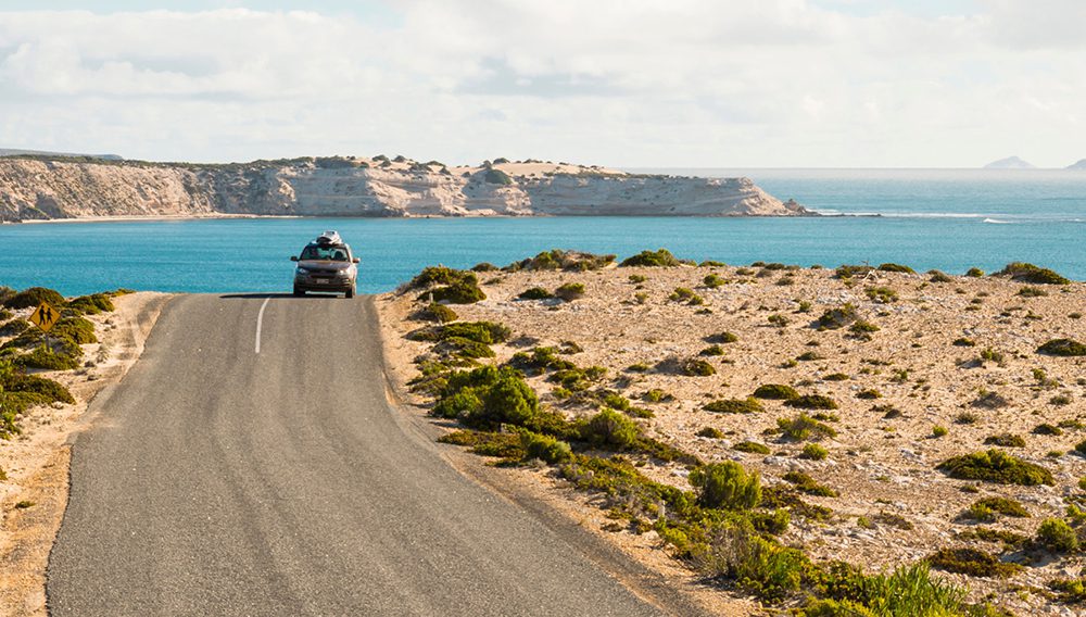 Drive along the Eyre Peninsula on the 12 day Adelaide to Perth Camping Adventure ©South Australia Tourism Commission