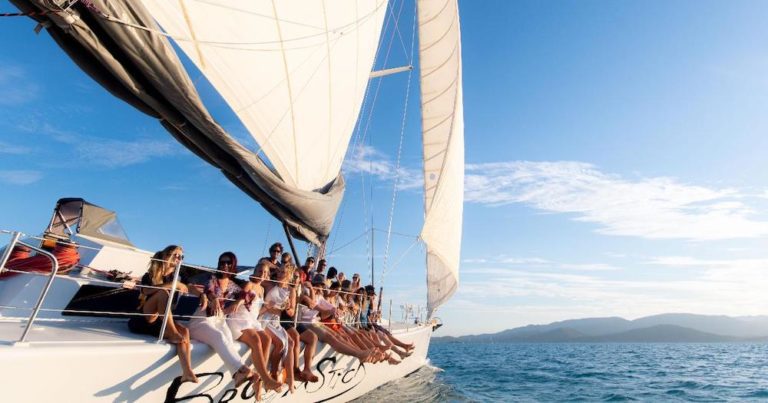 Hire your own private skippered yacht and sail the Whitsundays from $220pp per day