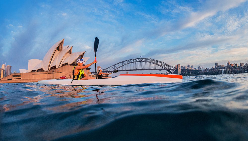 Kayaking on Sydney Harbour in summer ©Destination NSW
