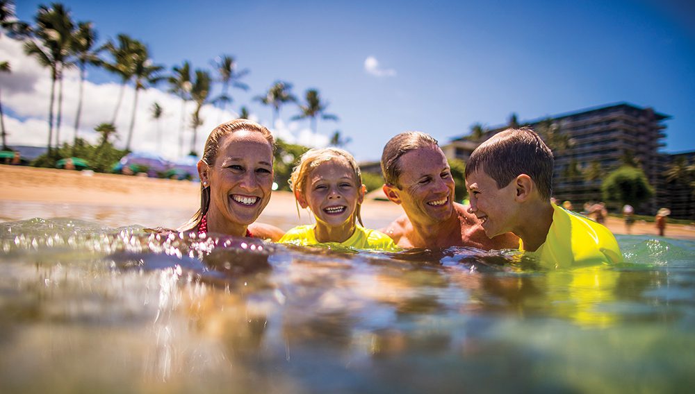 Create memories in Hawaiian waters. Ka’anapali Beach Hotel