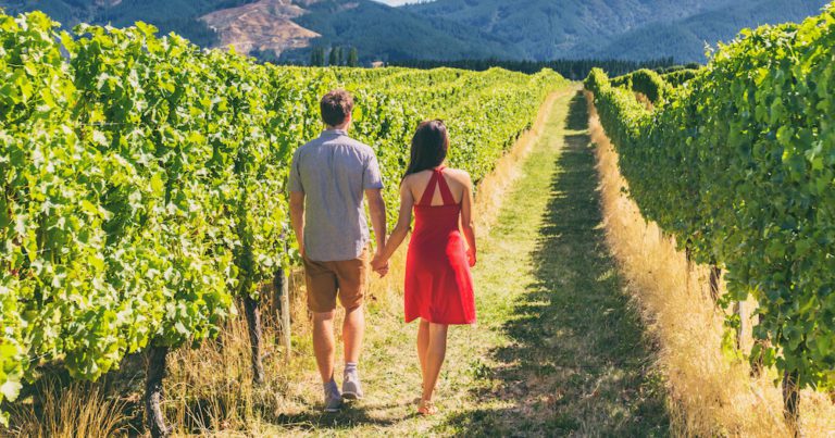 Slow down and pour a vino on Globus’ regional NSW Wineries & Countryside tour