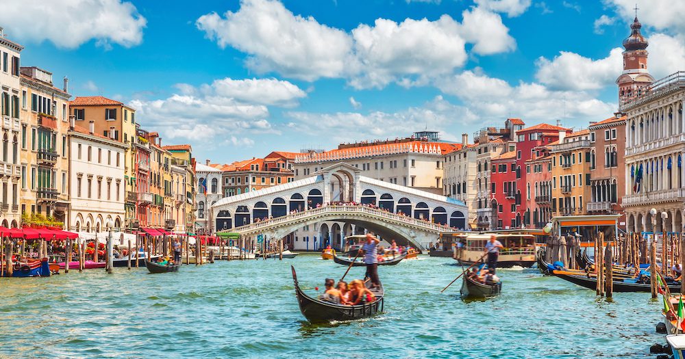 Venice launches booking system for travellers to combat 'hit and run' tourism