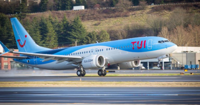 TUI passengers encouraged to BYO in-flight drinks and snacks