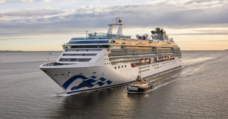 Welcome to your sunny new home: Coral Princess arrives in Brisbane