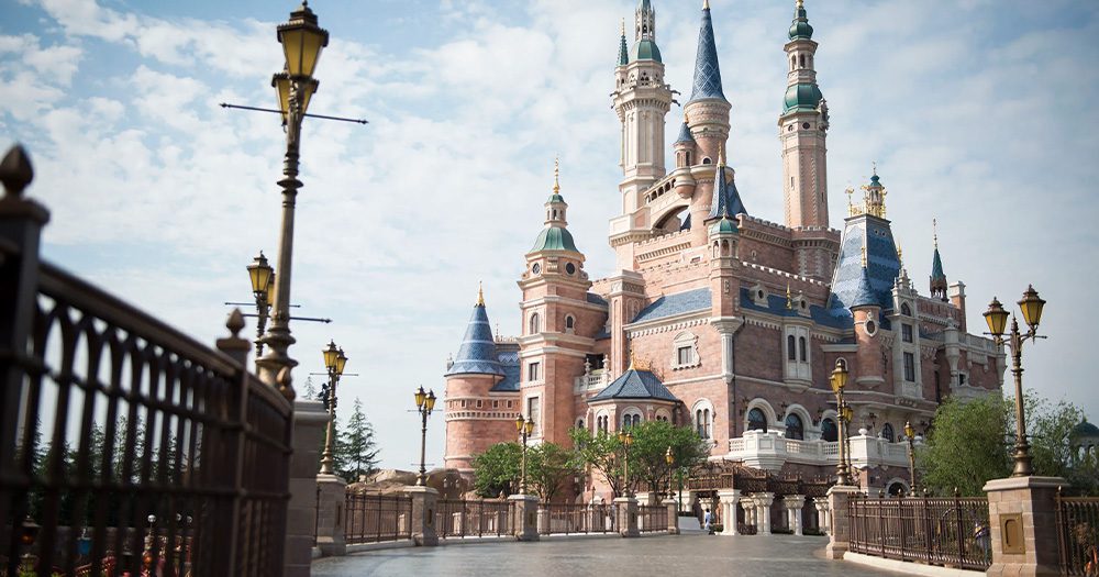 China halves inbound traveller quarantine; Shanghai Disney Resort set to reopen