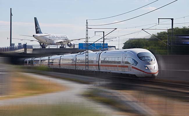 Star Alliance and Deutsche Bahns high speed ICE train