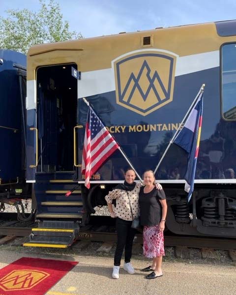 Rocky Mountaineer high: TravelManagers try new US rail route 2 TM Day 2 Glenwood Springs Tanya and Vicki Odea