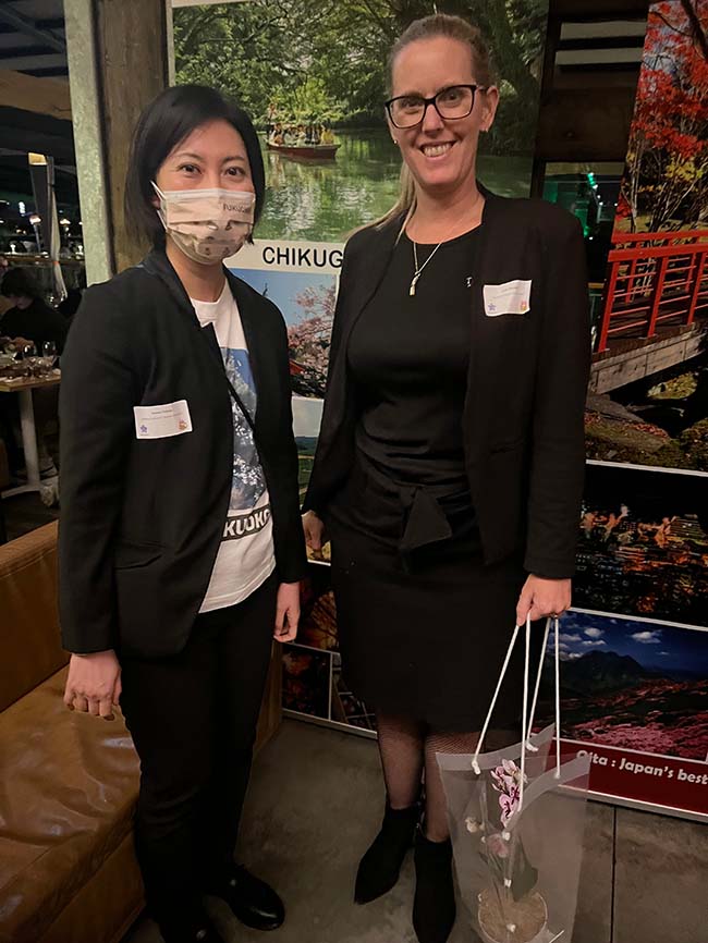 Lolo Trendell Trendell Turner Travel Associates who won the grand prize on the night pictured with Satomi Nishida san Fukuoka Prefecture Tourism Association