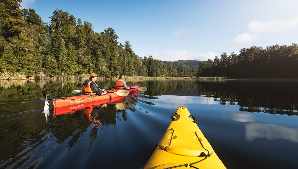 Lake Mapourika ©Graeme Murray