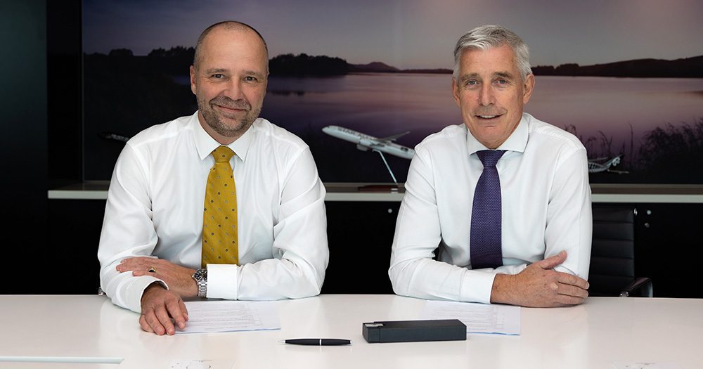 Tourism New Zealand Chief Executive René de Monchy and Air New Zealand Chief Executive Greg-Foran.
