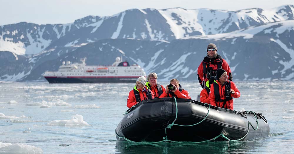 5 expedition cruising destinations made easy & save up to $1,500 with Hurtigruten